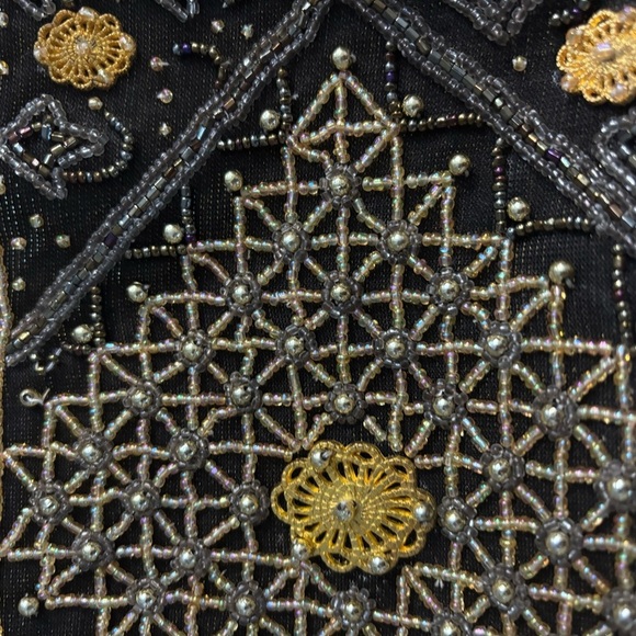 Elegant Black and Gold Beaded Handbag - Picture 3 of 6